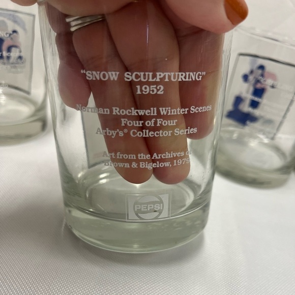 4 Vintage Arby's Norman Rockwell Pepsi Collector Glass Winter Scenes Drinkware - Picture 7 of 11